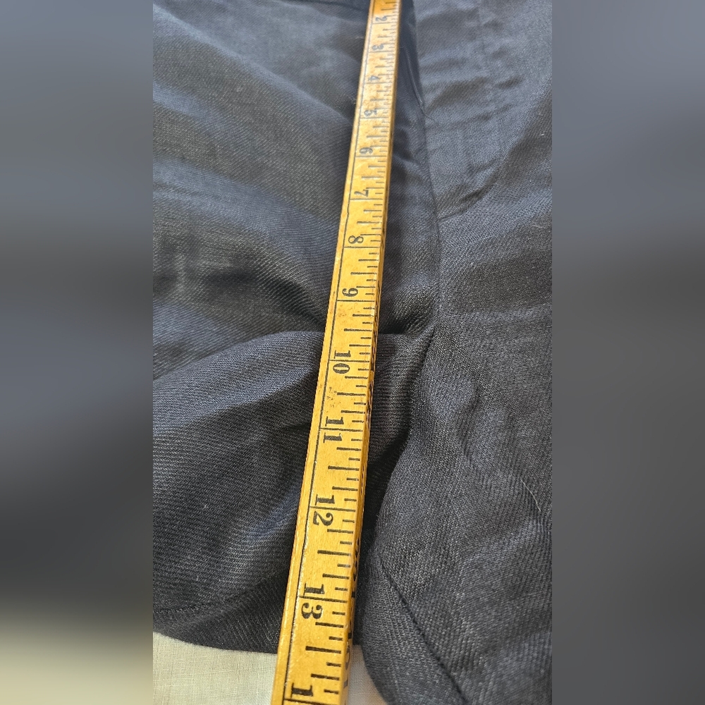 Banana Republic Dark Cargo Pants - Picture 6 of 9